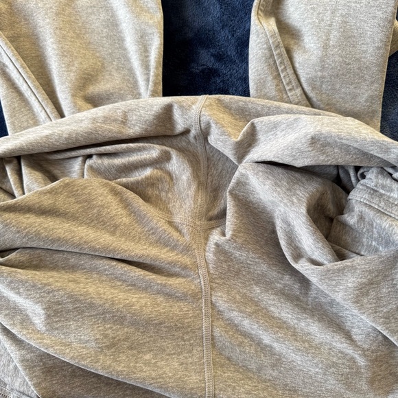 Vuori Heather Gray Lounge Pants - Picture 9 of 11